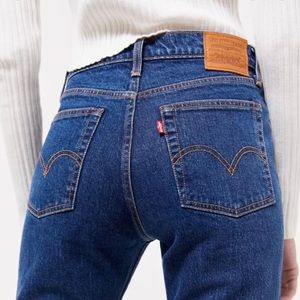 Levi’s Wedgie Straight Icon Jean